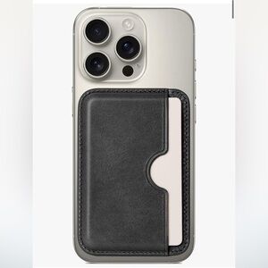 Le Pelle Italian Leather Card Holder Fits iPhone 17-12 Series-BLACK